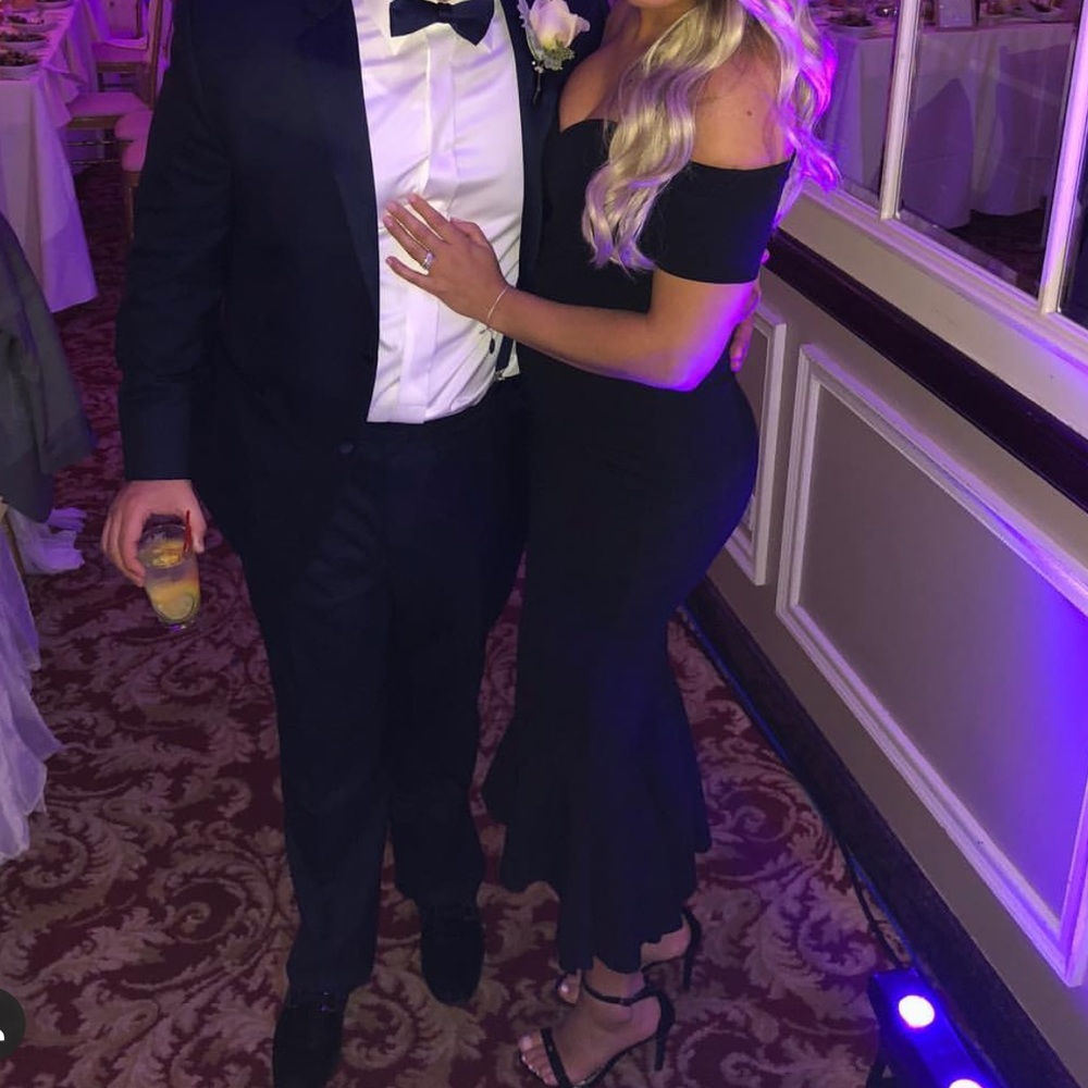 Black off the shoulder mermaid bottom midi